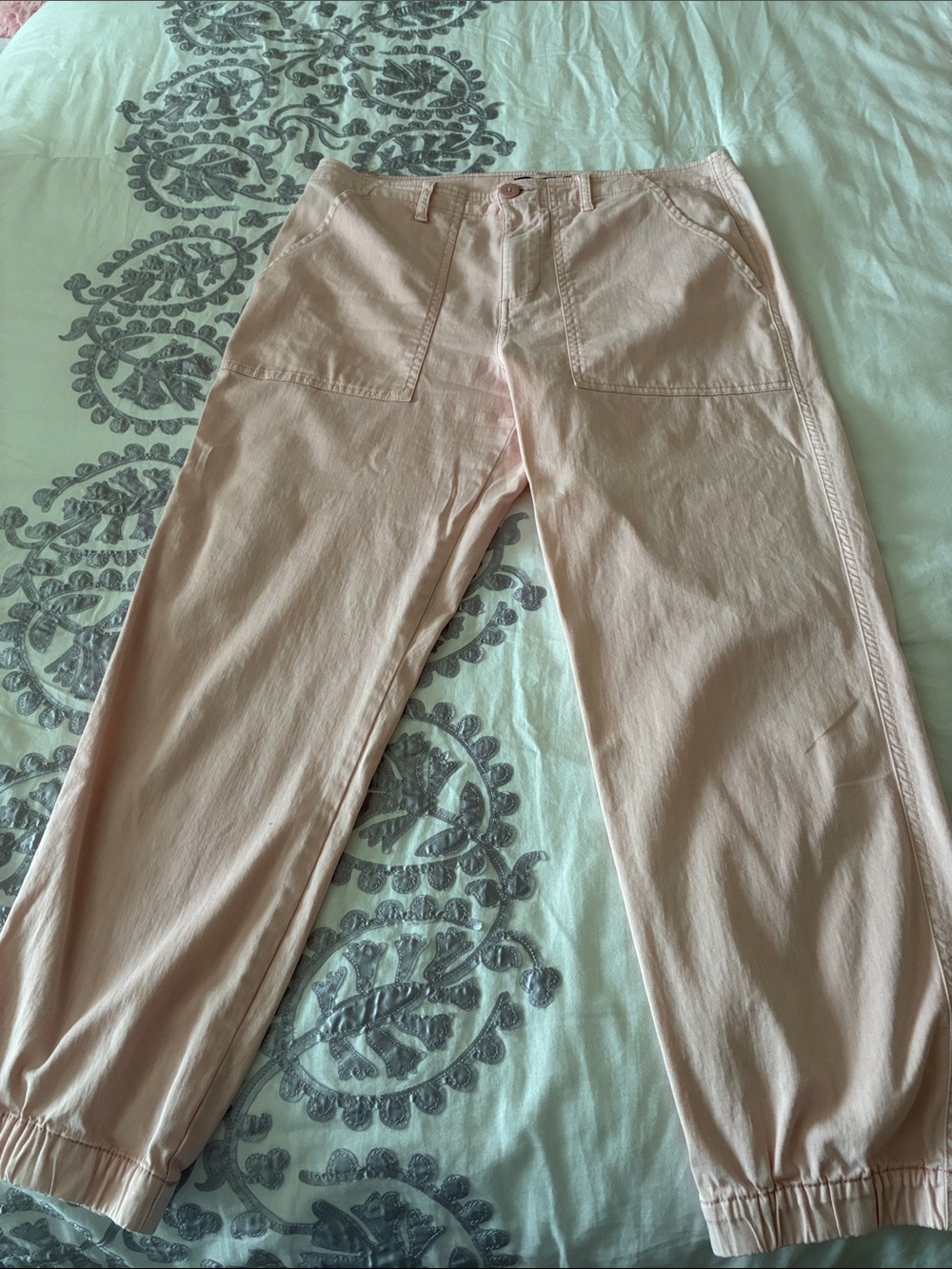Women’s Light Pink Casual Pants